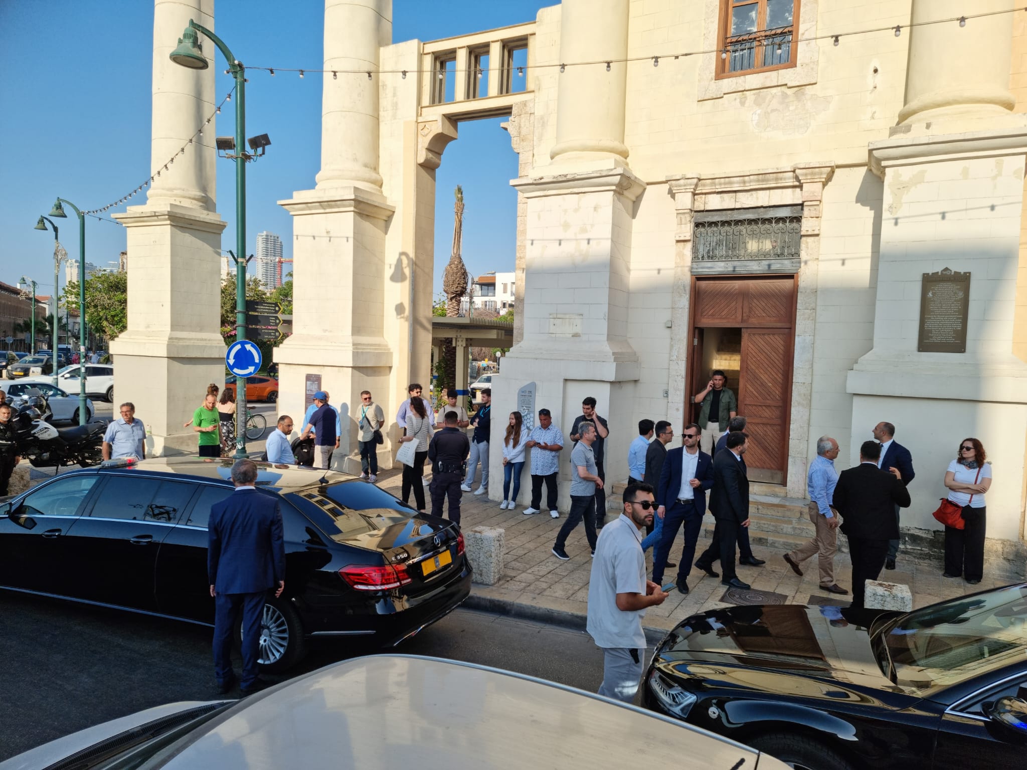 WhatsApp Image 2022-05-25 at 6.00.19 PM.jpeg